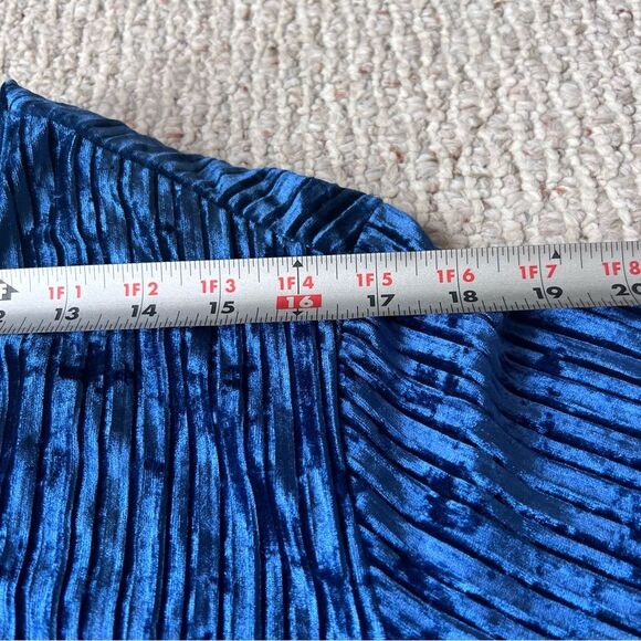 MONKI Velvet Blue Blazer Jacket - Picture 6 of 9